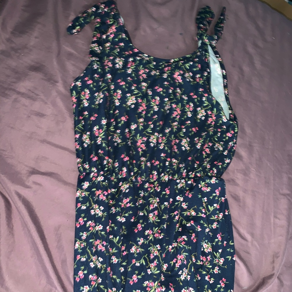 jumpsuit